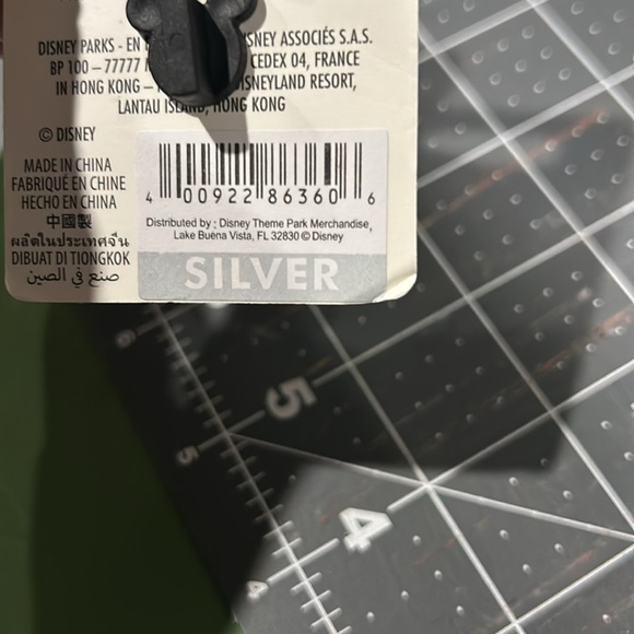 Disney Pin - I AM YOUR GHOST HOST Disney Collection Pin Trading Pin - Picture 5 of 5